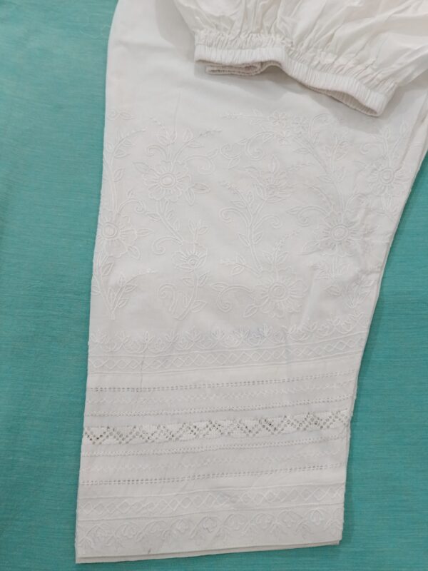 White Trouser With Elegance Tarkashi And Krastig - Image 2